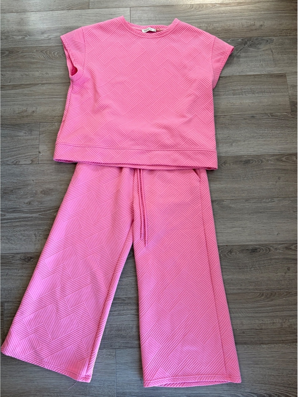 See and Be Seen Pink Textured Knit Two-Piece Set — Size S